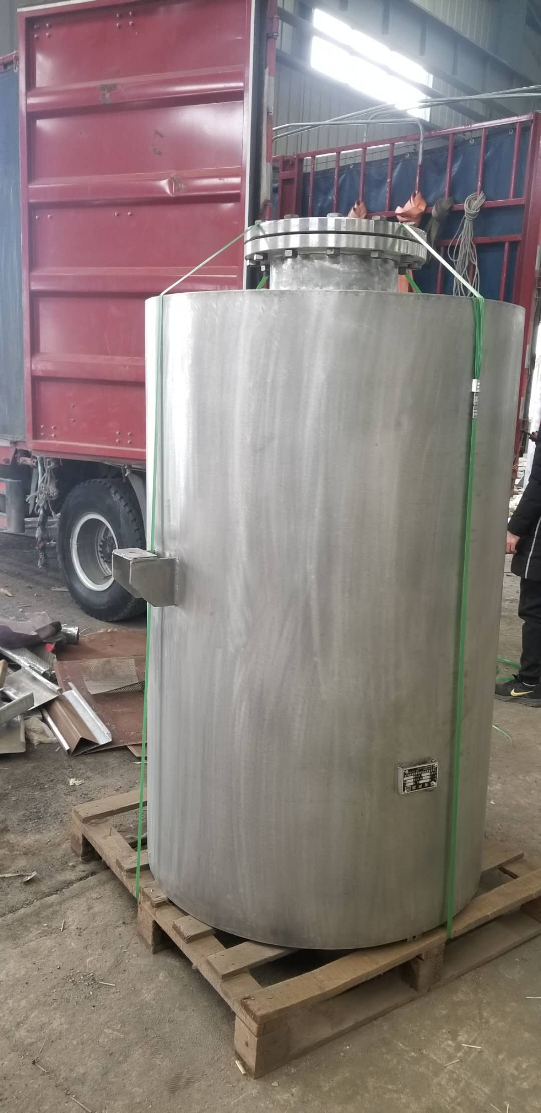 国产精品一区二区三区四区—放空消（xiāo）聲器